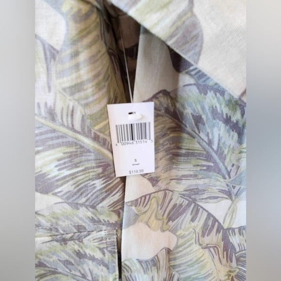 Disney Spirit Jersey Button Down Tropical Shirt Size Small - Picture 4 of 7